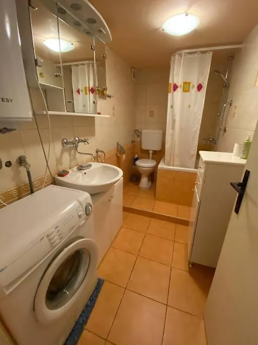 Cozy & Quiet Studio Apartment With A Garden Split